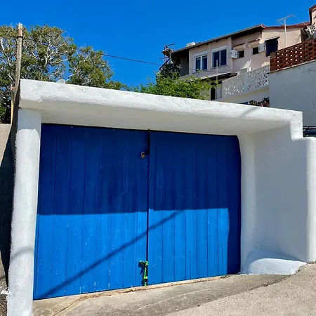 Dom wakacyjny House Baska Hill Jurandvor