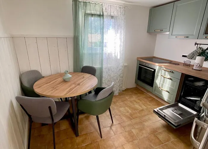 Vikendica House Baska Hill Jurandvor