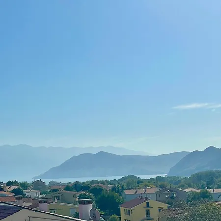 Dom wakacyjny House Baska Hill