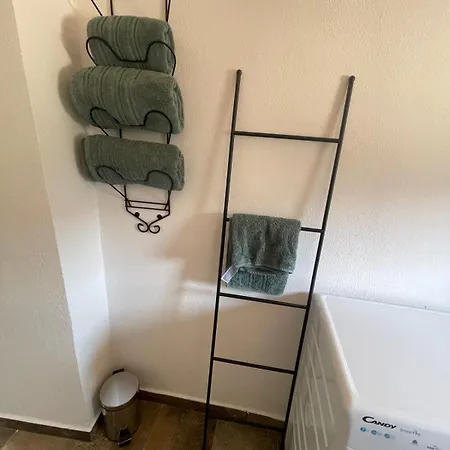 House Baska Hill Dom wakacyjny *